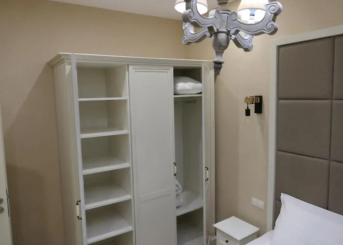 Mediterraneo ホテル *