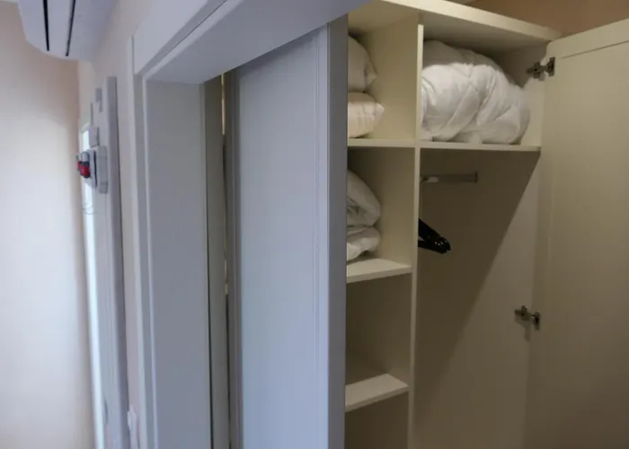 Mediterraneo ホテル